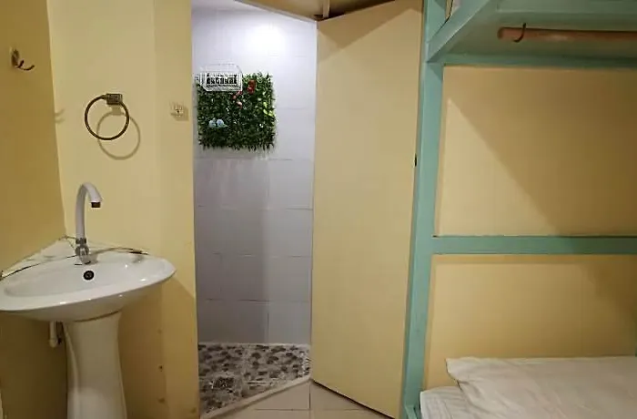 Side Hotell