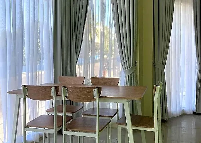Side Hotell *